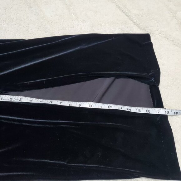 VTG Roberta Black Velvet Minimalist Goth Prom Witchy Maxi Slip Dress Women Small - Picture 5 of 7